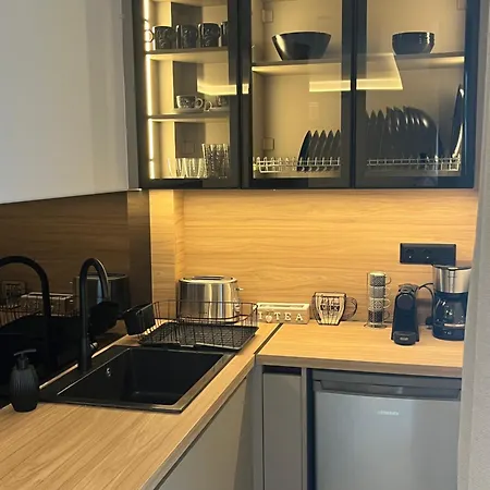 Aparthotel Latsis 3*